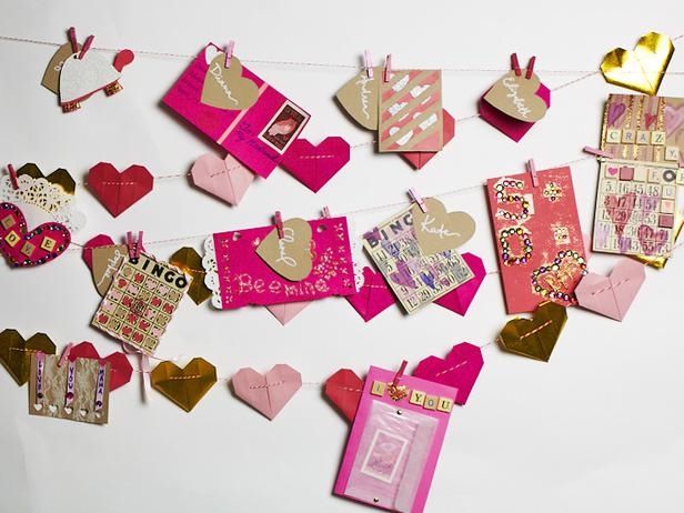 61060-Valentines-Day-Hanging-Card-Decoration